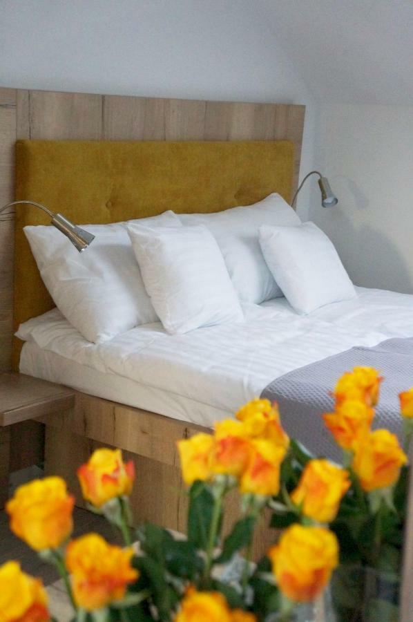 Jaskolka - Pokoje I Apartament Przy Plazy Όλστυν Εξωτερικό φωτογραφία